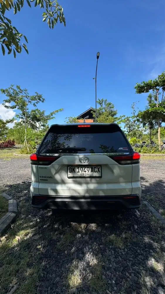 Toyota Kijang Innova 2024 Bensin