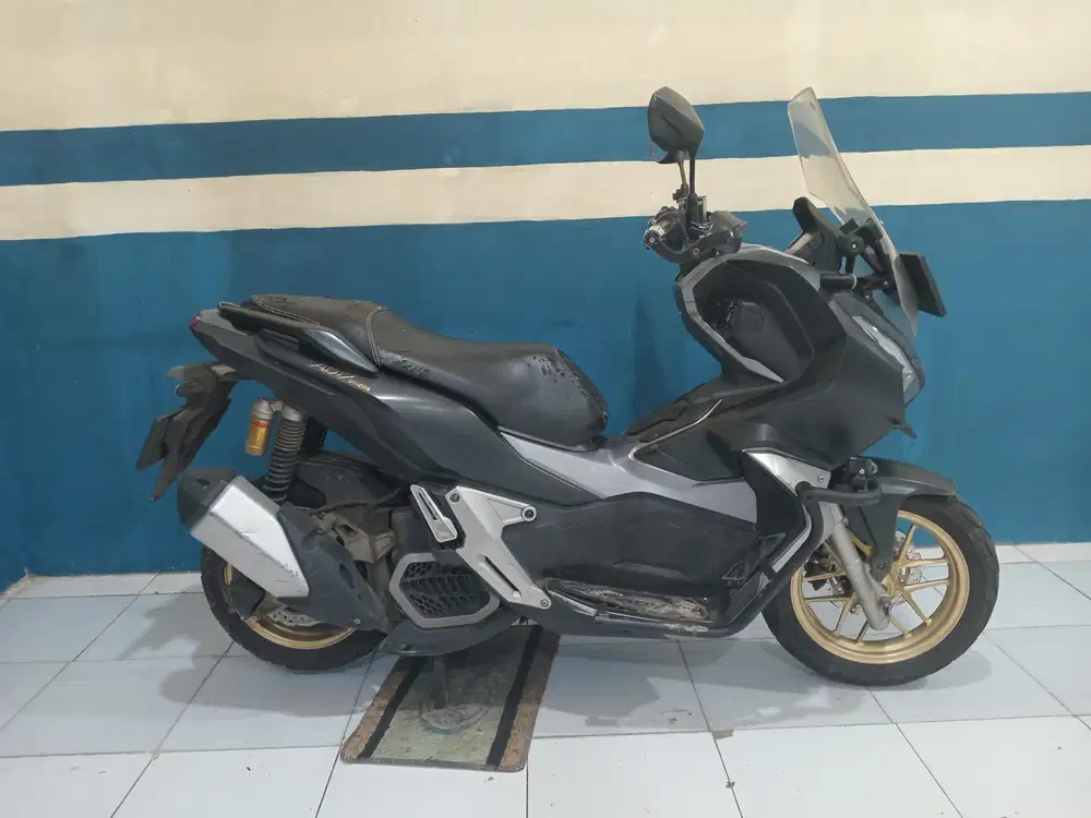 porsale ADV 2021 abs