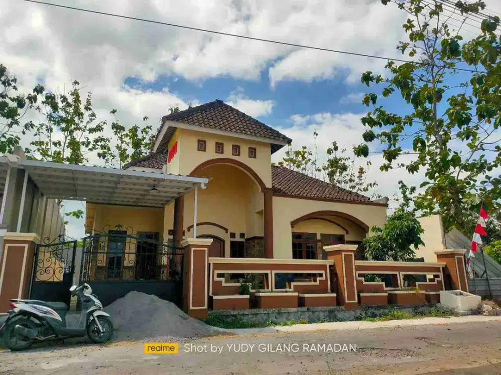 Disewakan rumah luas di jl Palagan