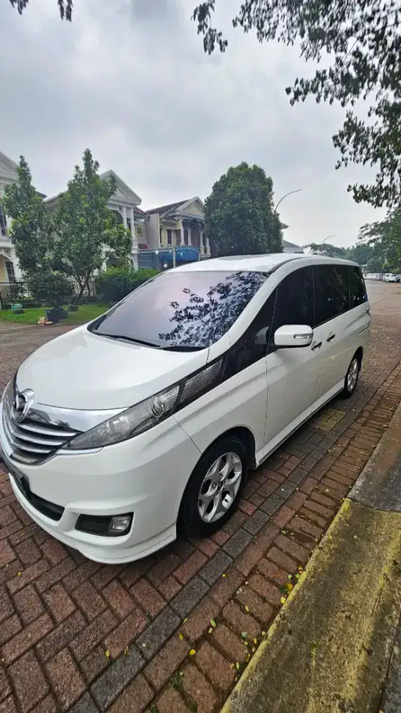 Mazda Biante Skyactive  2.0 A/T  2015