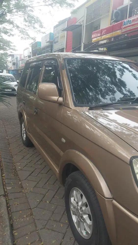 Mitsubishi Kuda 2005 Bensin