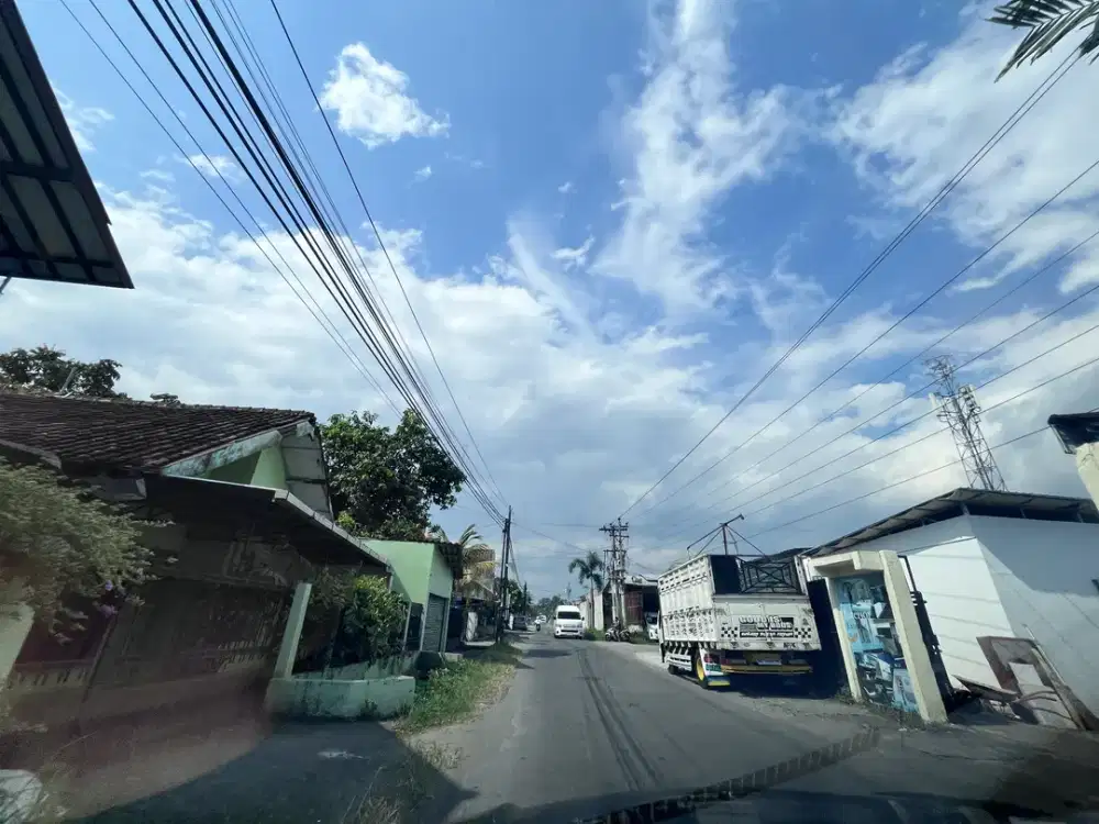 300 Mtr Jl. Jogja-Wates Km.4 (Dalam Ringroad) Tanah ideal Bangun Kos