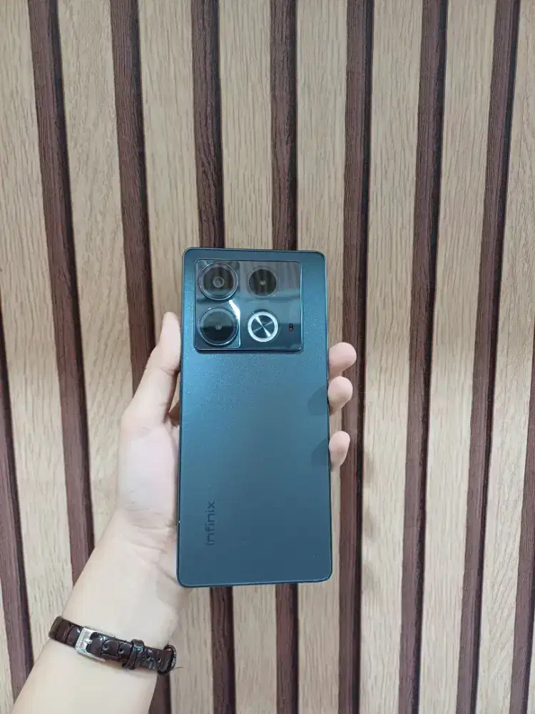 Infinix Note 40 4G Obsidian Black 8/256 NFC | Unit Only Ori Resmi