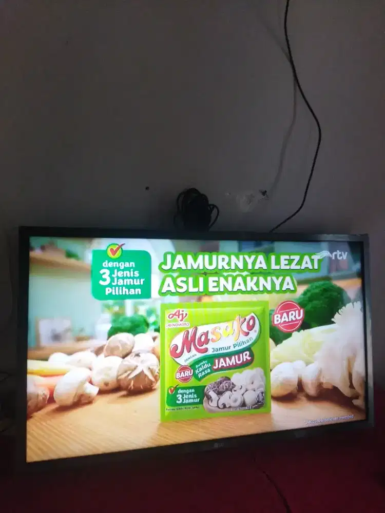 TV LED LG 32 inch digital