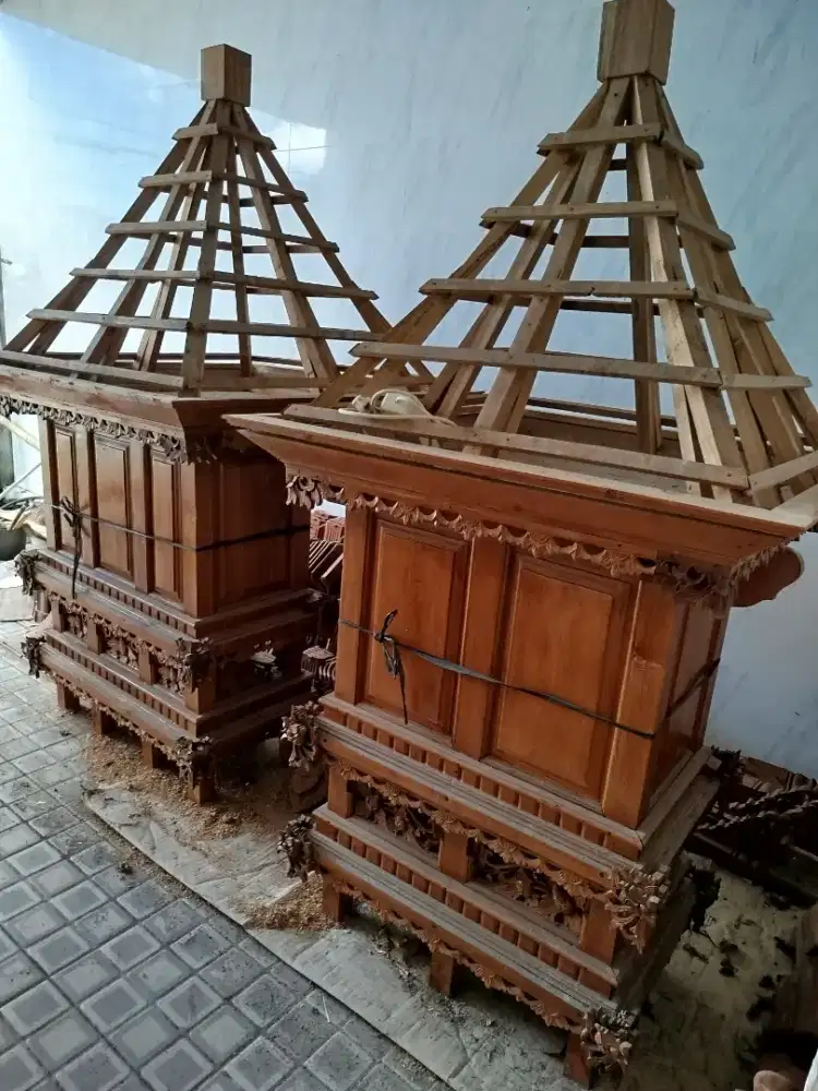 Pelinggih kemulan sanggah baru