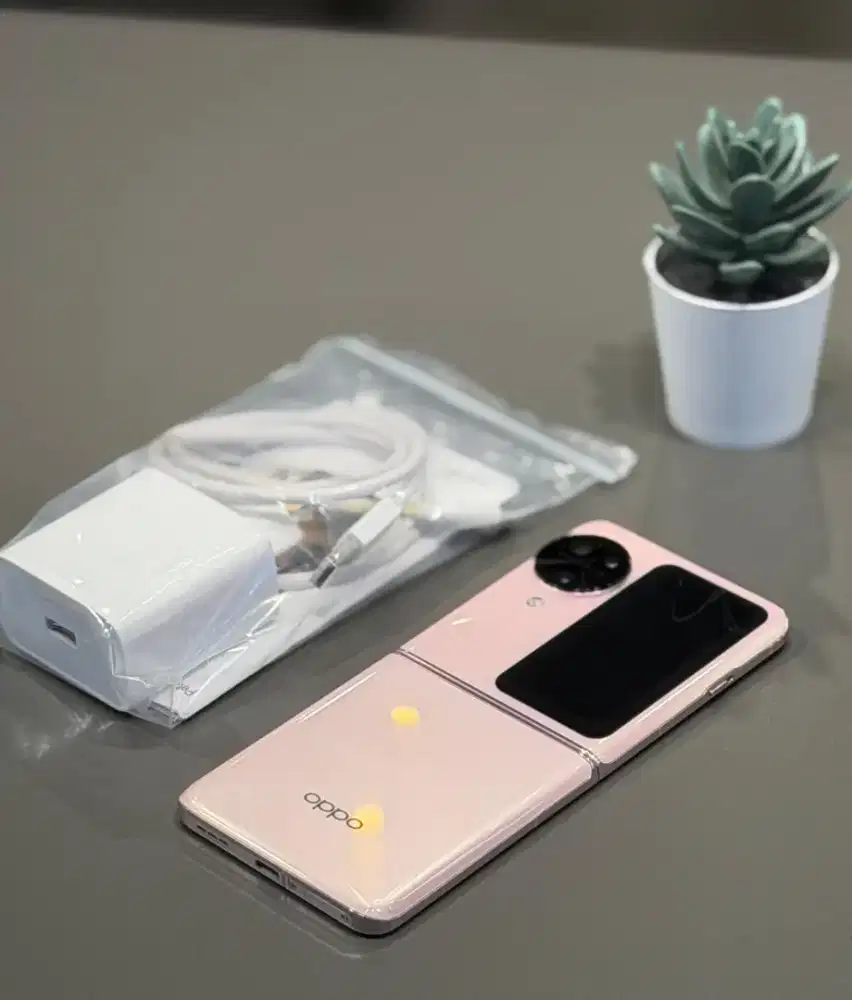 Oppo Find N3 Flip 12/256GB UC