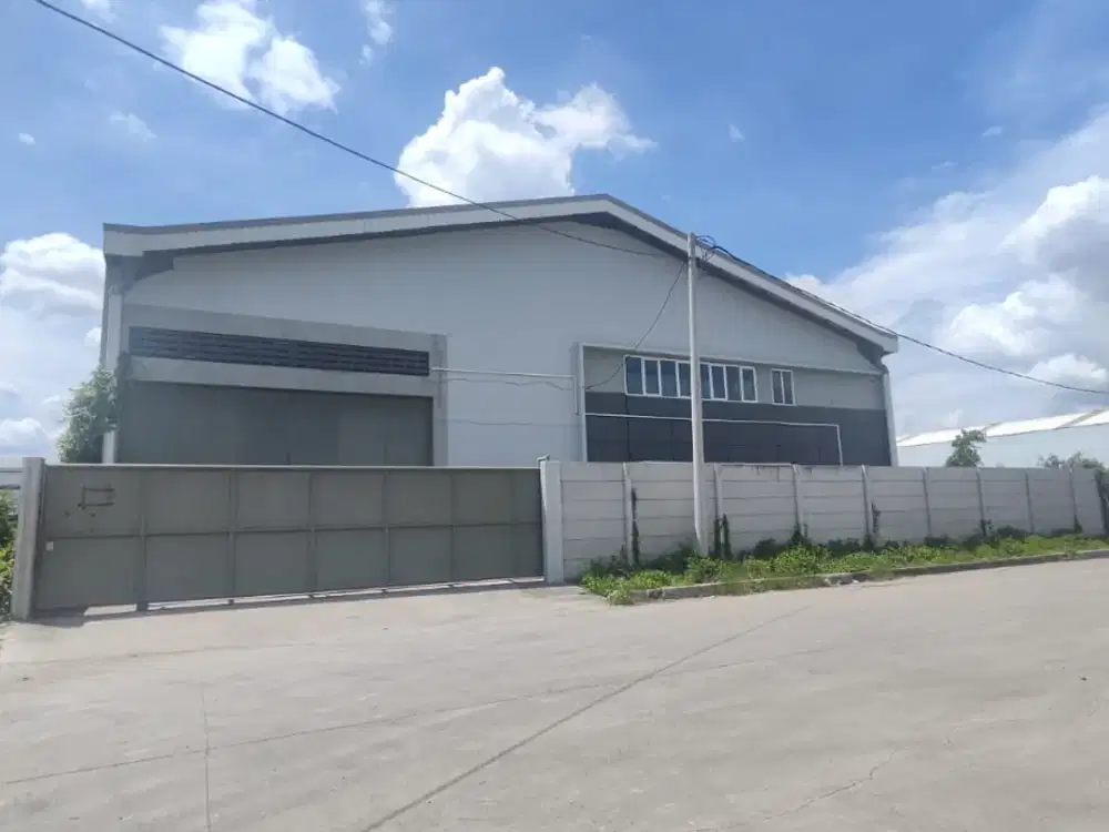 Sewa Gudang Besar di dekat Bizpark PIK 2 Bandara Ready Murah