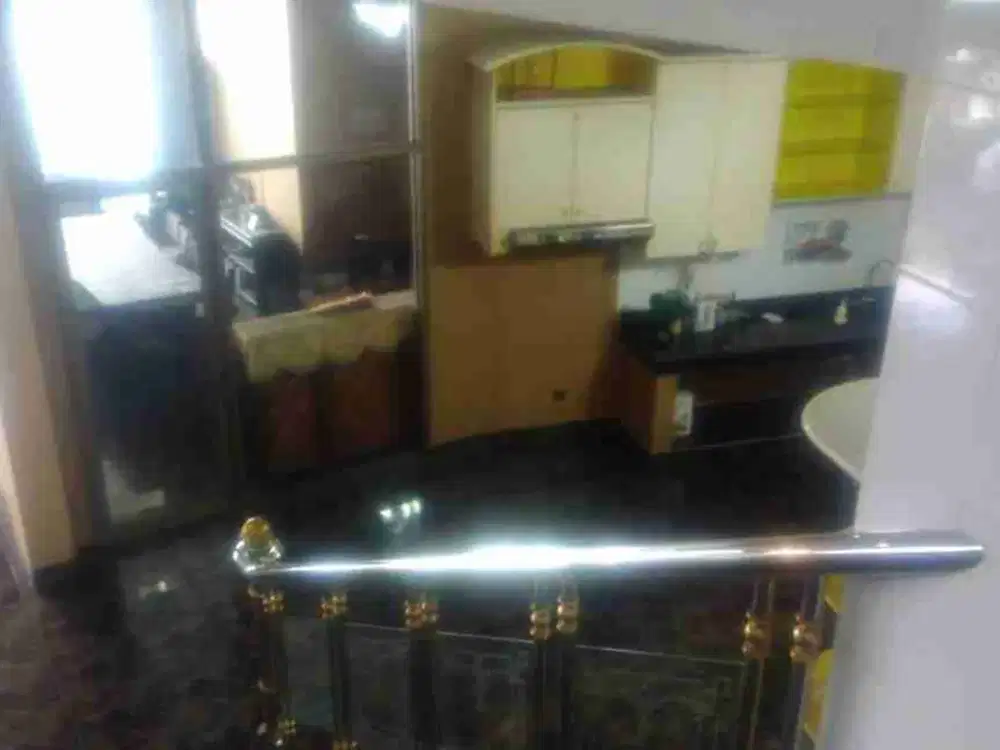 Rumah Usaha Jual Cepat 3 Lantai dekat Maranatha Tol Pasteur