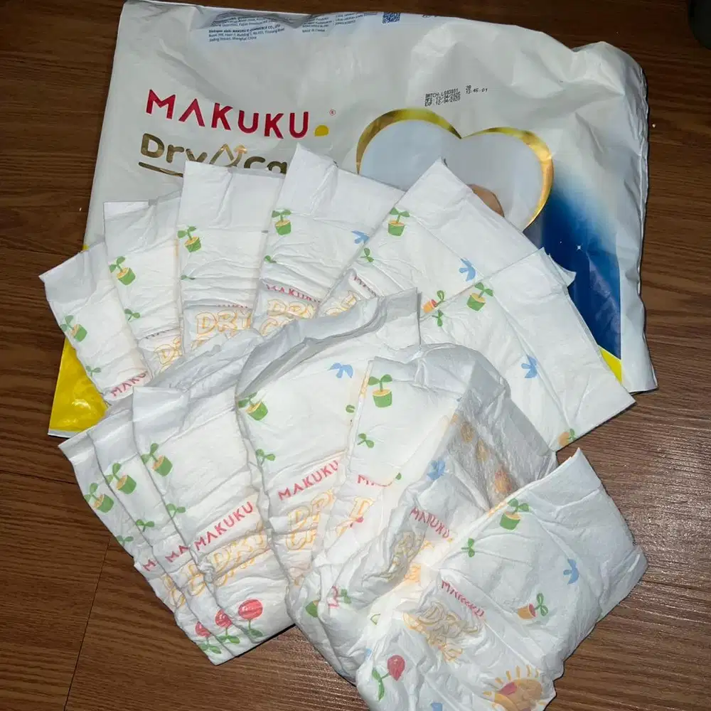 Pampers makuku size NB ( Newborn )