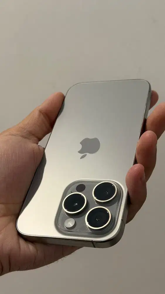 Iphone 15 pro 128GB RESMI NATURAL TITANIUM