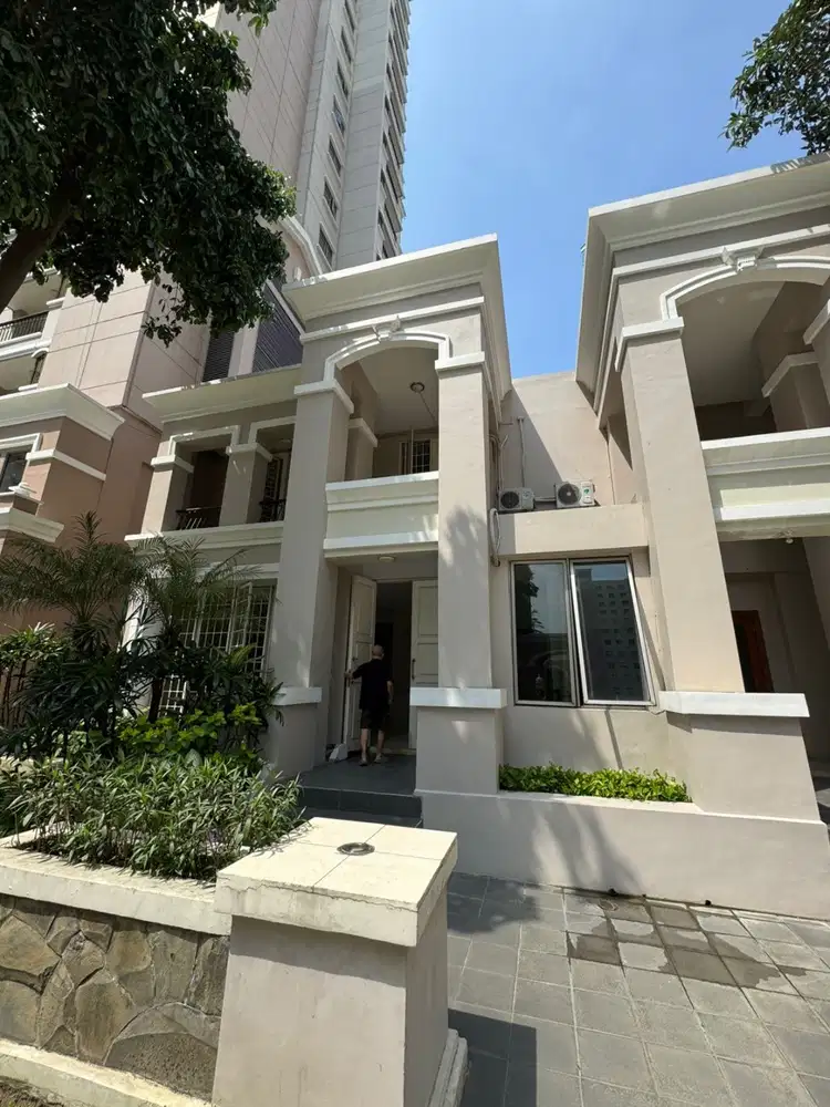 Dijual Special Landed Apartment Unit Langka Pakuwon Indah Surabaya
