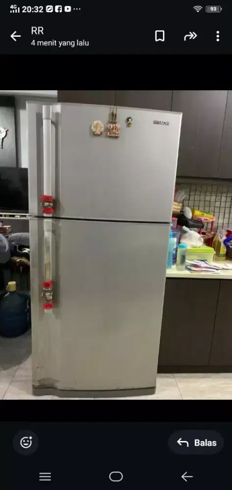 Jual murah kulkas 2 pintu Hitachi