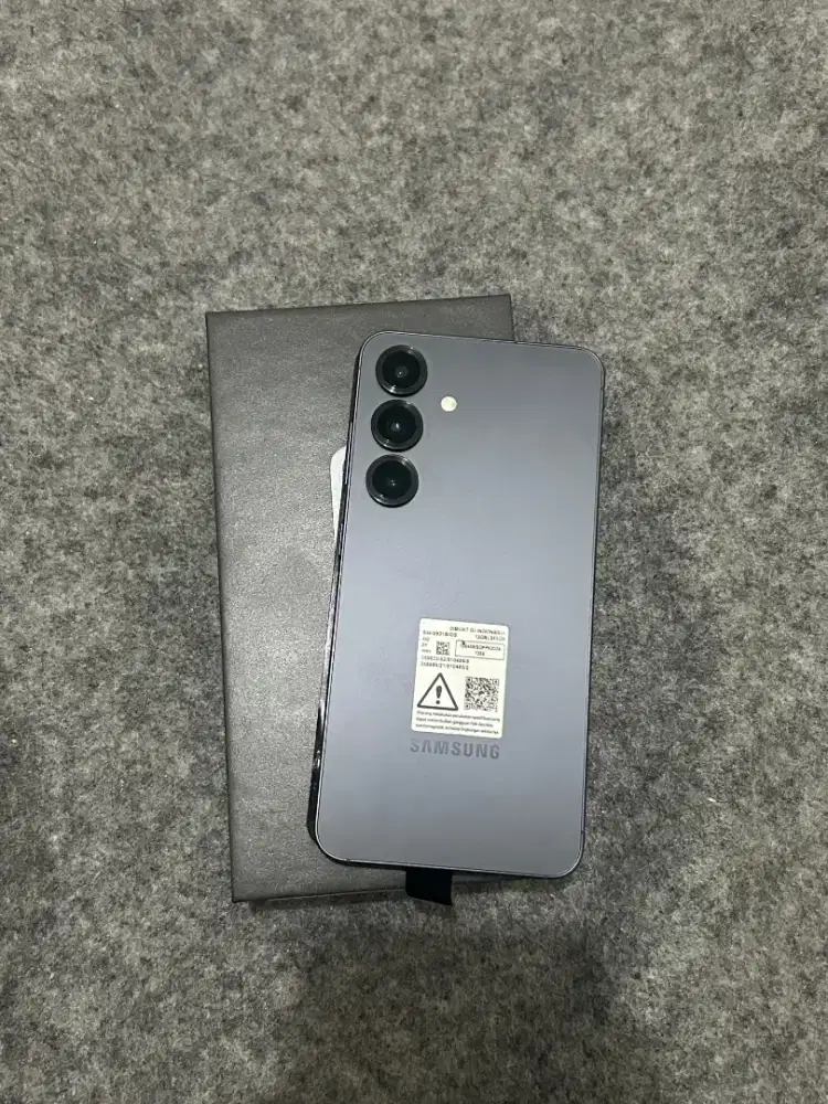 Samsung S25 5g 8/512 gb Garansi on