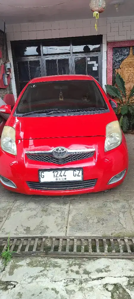 Yaris e 2010 pemakaian pribadi