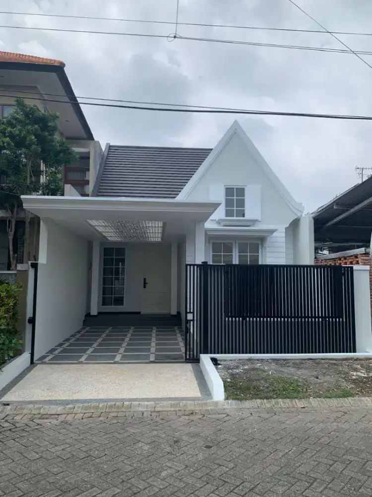 Rumah dijual di Perumahan Araya Blimbing Kota Malang