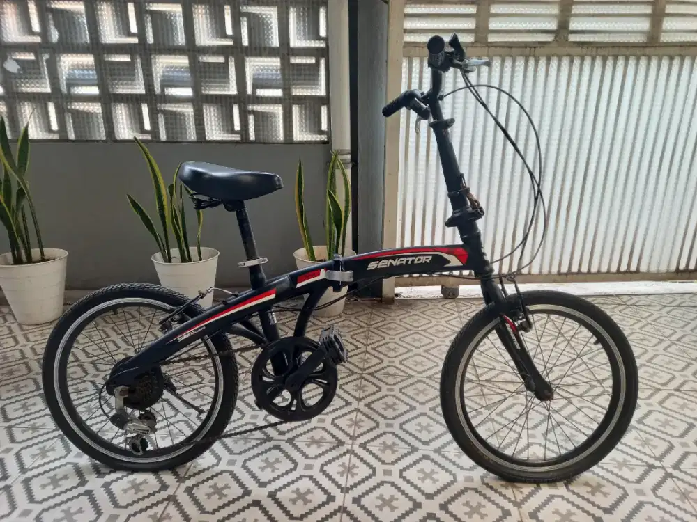 Sepedah Lipat merek Senator uk 20in siap pake