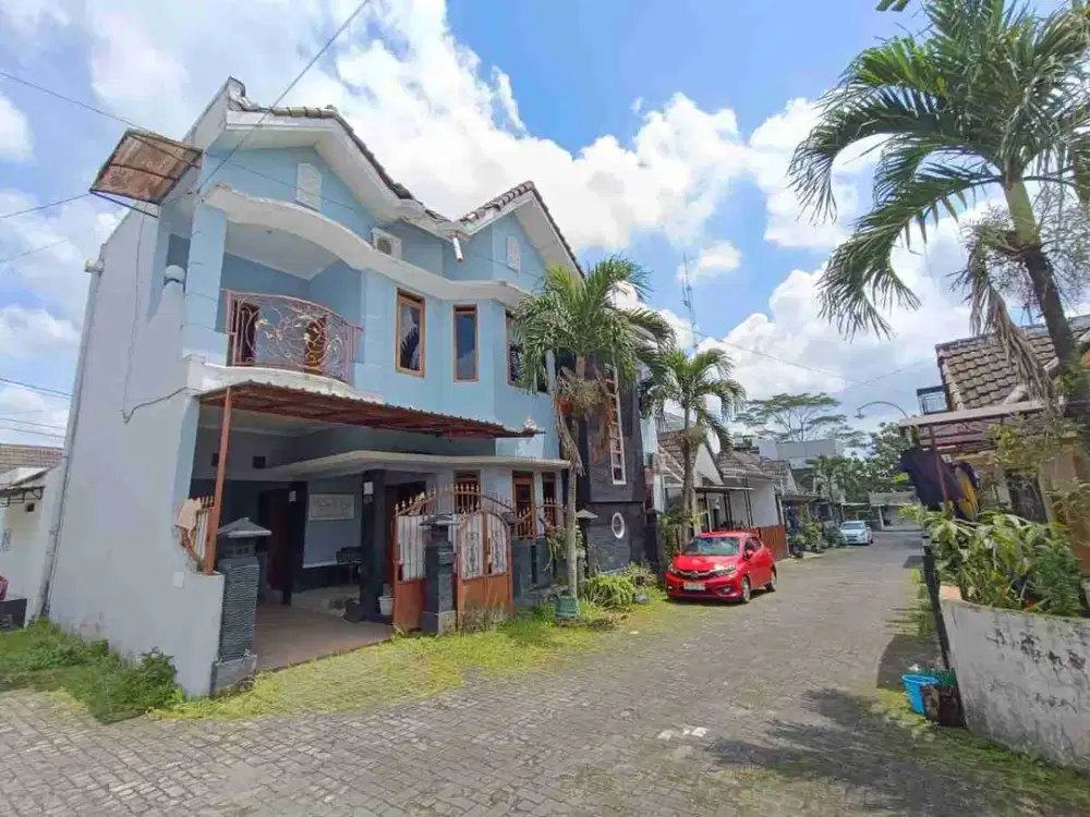 rumah dalam komplek di gito gati