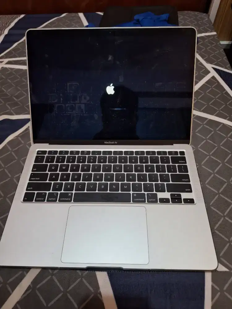 MacBook Air (Retina, 13 inch, 2020)
