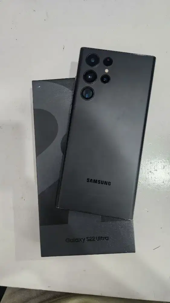 Samsung S22 Ultra 12/256 SEIN