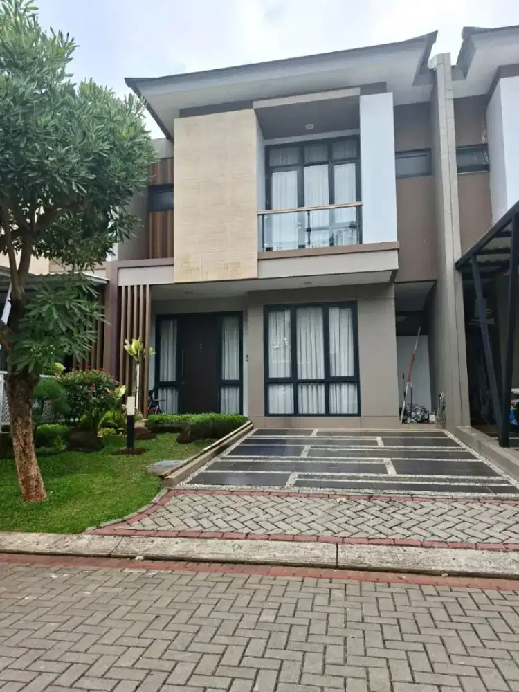 Dijual Rumah 2 Lantai Kota Wisata Cibubur
