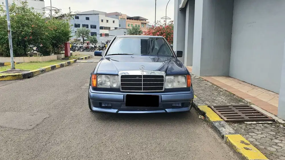 Mercedes Benz Mercy 300CE 300 CE 2 Door Manual MT 1990 Antik Rare Cars