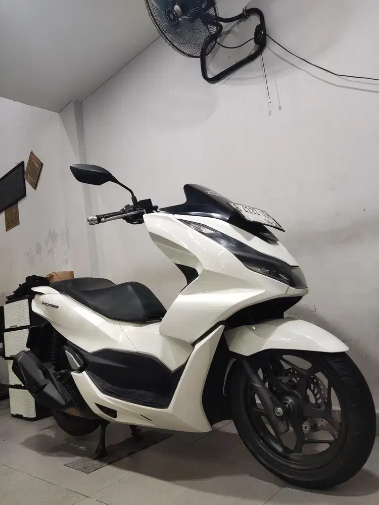 PCX 160 CBS 2024 Gratis Balik Nama Mulus Orisinil Plat Jakarta ABBA