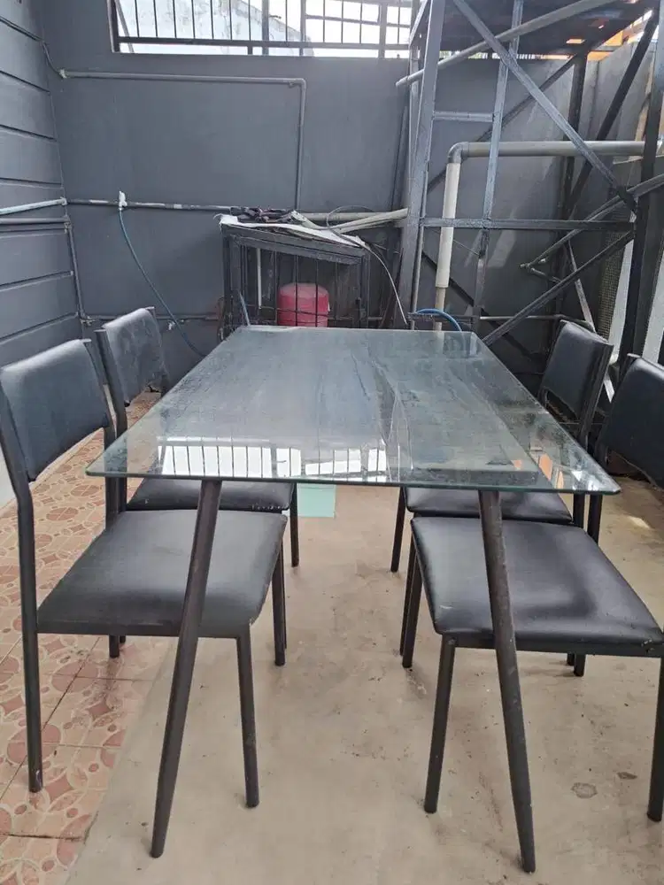 Set Meja Makan informa