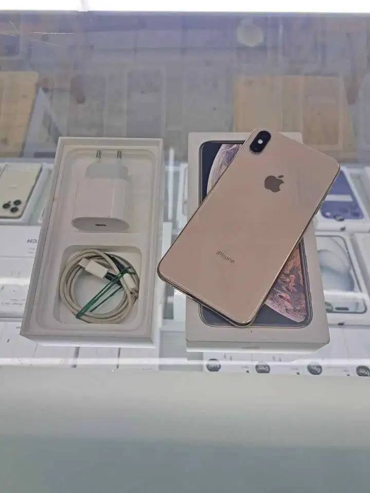 Second IPhone Xs Max 256GB Gold Ex Inter Aman All Operator Mulus