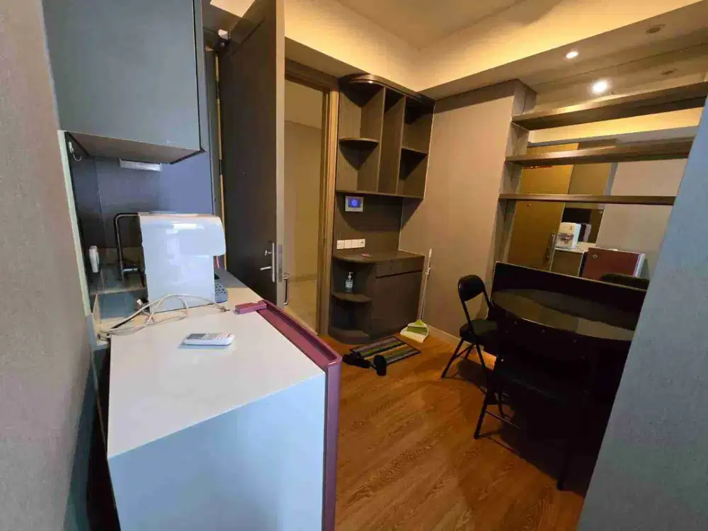 Di sewa apartemen Gold Coast Pik