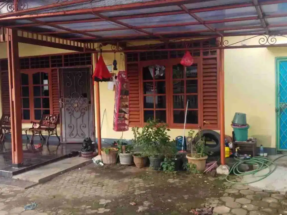 Rumah Dijual lokasi Lubang Buaya Cipayung