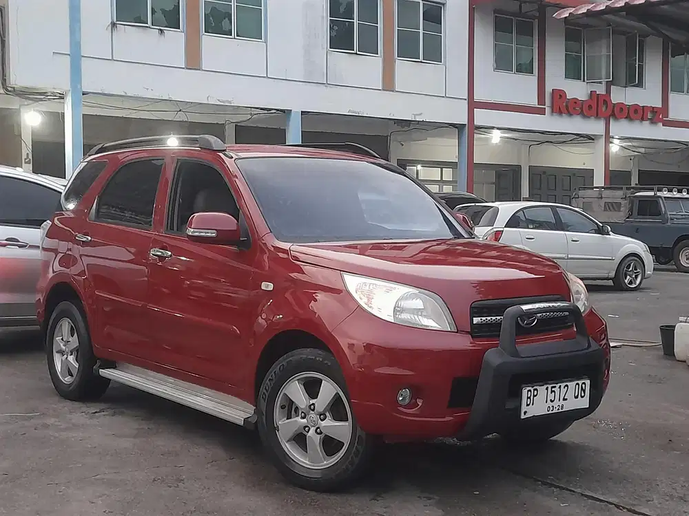 DAIHATSU TERIOS X AUTOMETIC PAJAK HIDUP TANGAN PERTAMA HARGA 99 JUTA