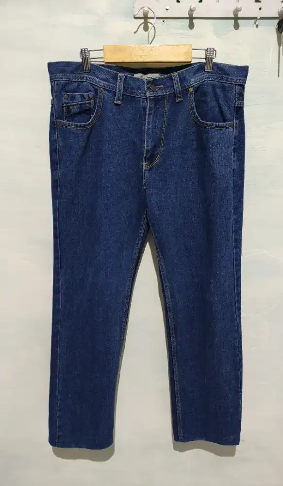 Celana Panjang Jeans Blue Reguler Fit 35