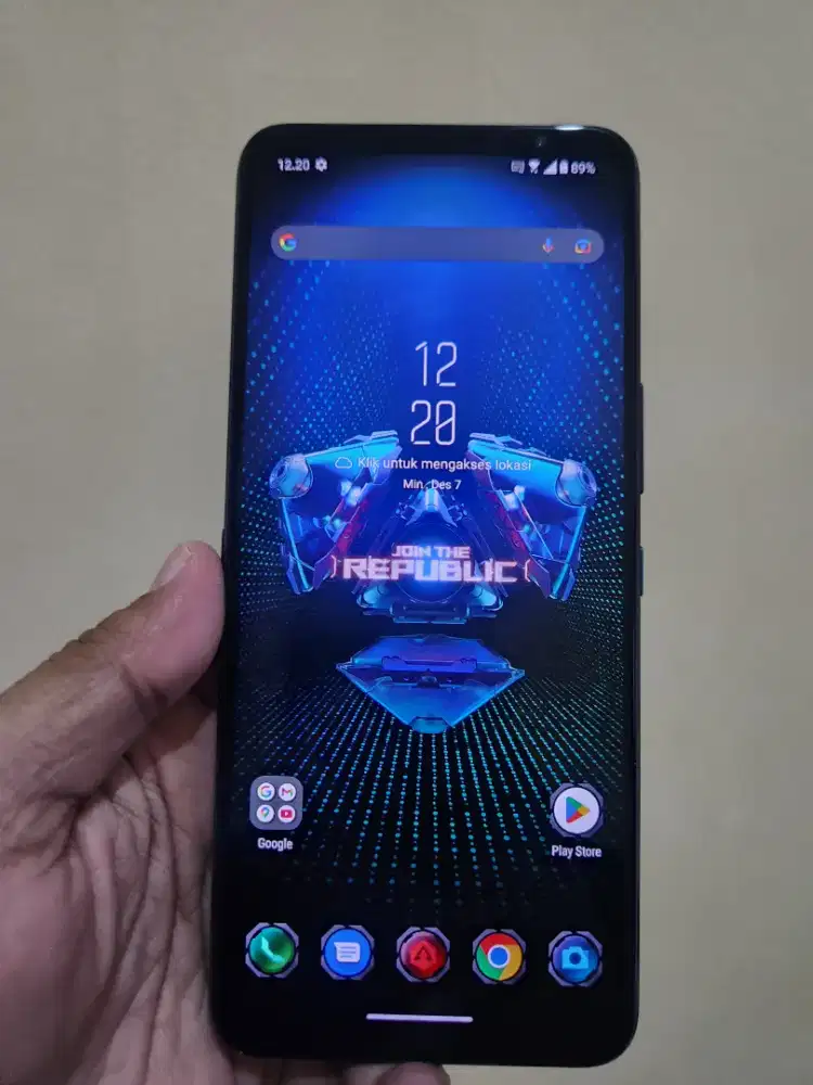 Asus ROG 5s Ram 12 / 256