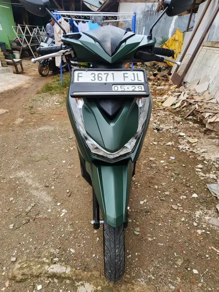 Beat Deluxe 2024 pajak On