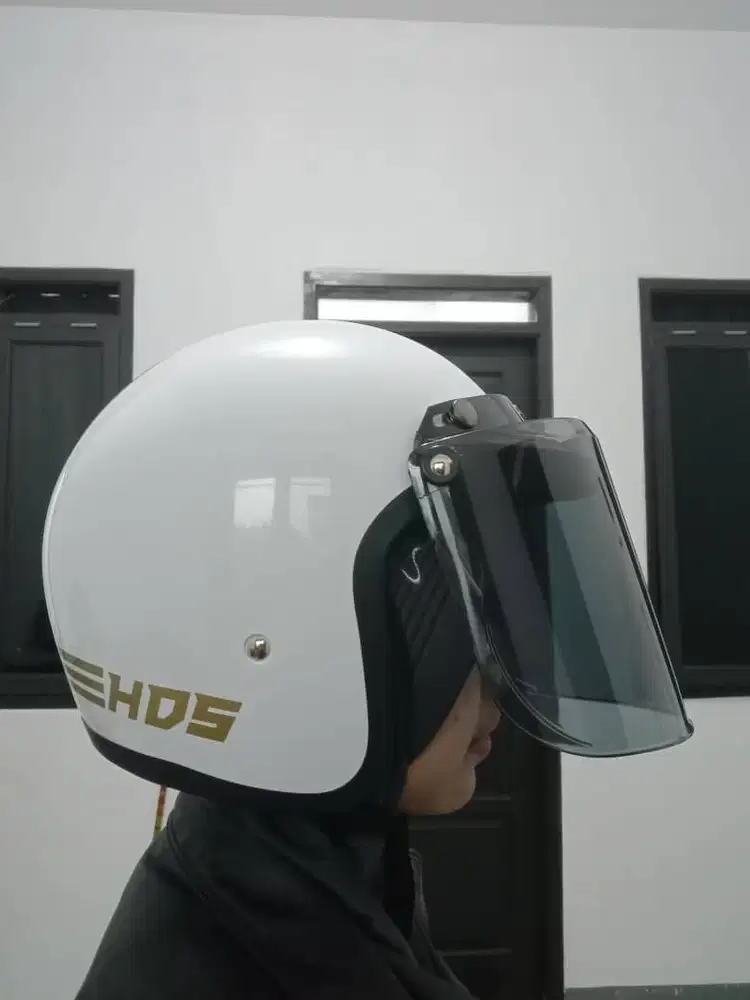 Helm bekas berkualitas | Kondisi 90% | Mulus tanpa goresan | All size