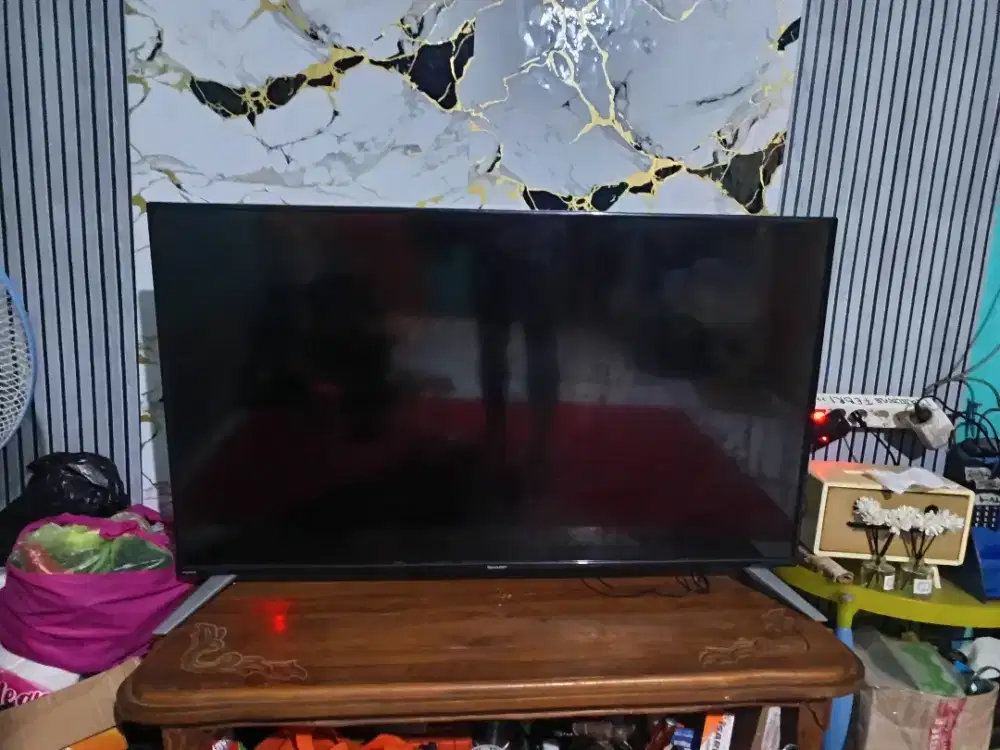 TV SHARP 43 INC DIGITAL MINUS DIGAMBAR
