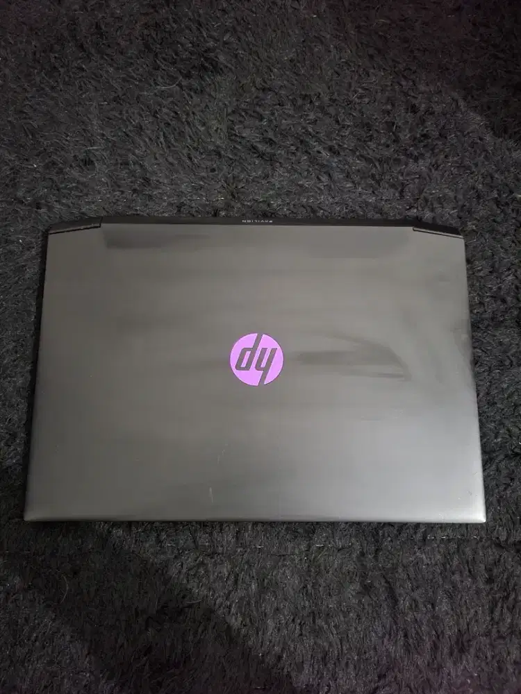 RARE!! HP PAVILION GAMING RYZEN 7 NEGO