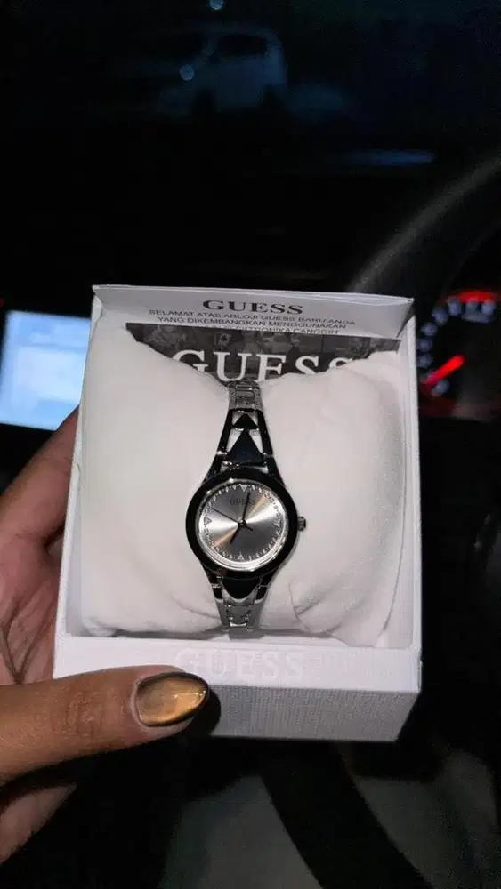 GUESS Ladies Watch