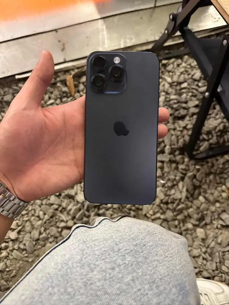 IPHONE 15 256GB BLACK