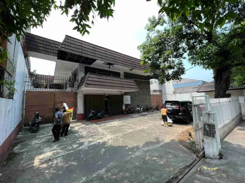 Bangunan Komersil Jl Arjuna Kebon Jeruk Jakbar