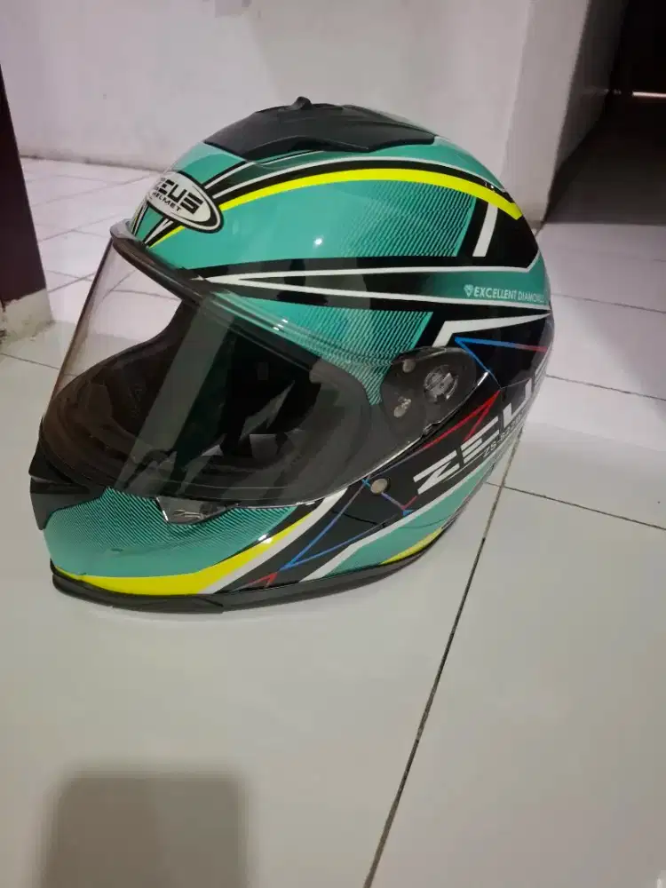 Helm Zeus Full Face ZS-822B