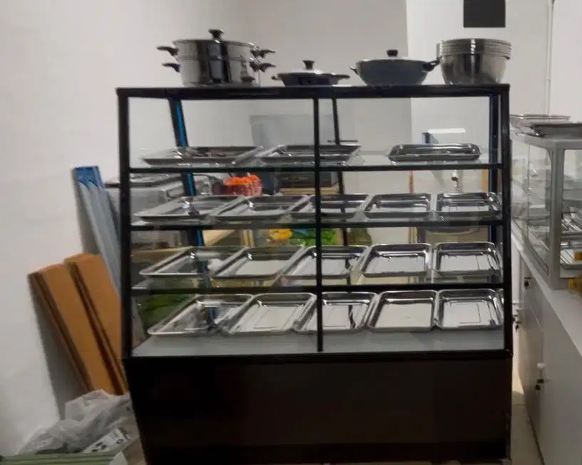 Etalase Roti/Kue/Makanan