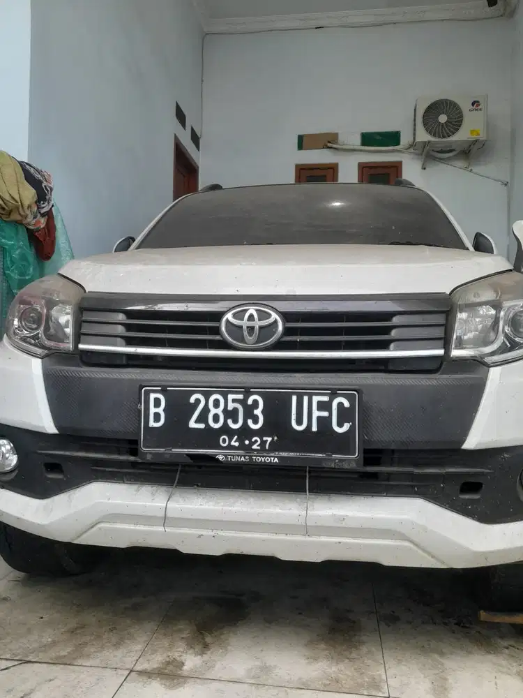 Toyota Rush 2017 Bensin