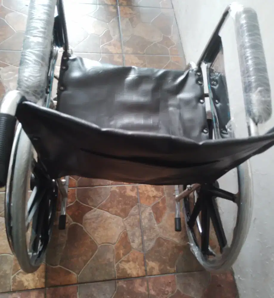 Kursi roda kondisi normal