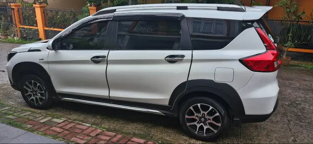 Jual BU Suzuki XL7 AT 2021 Mesin Halus, Mulus, Bebas Lakban, Murah
