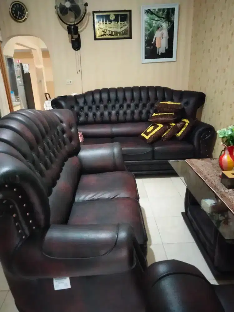 Dijual sofaa ( barang bekas pakaian sendiri )