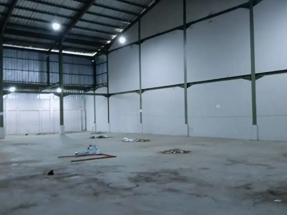 Sewa gudang siap pakai multiguna kawasan alam sutera Tangerang