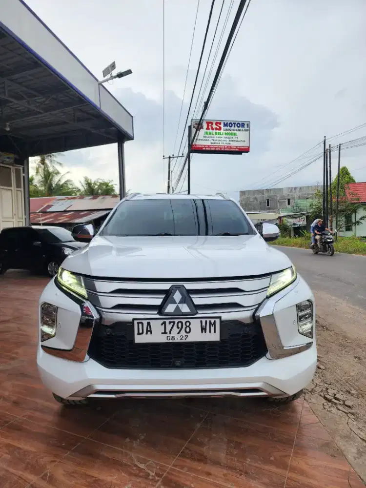 Mitsubishi Pajero Sport Dakar Ultimate 4x4 Solar 2022 Matic