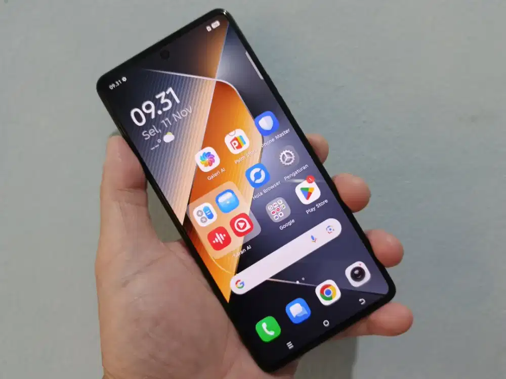 TECNO POVA 6 8/256 Baru Pakai Sebulan Perfect Condition