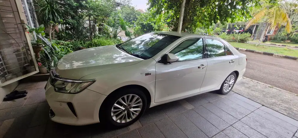 Toyota Camry 2015 Bensin